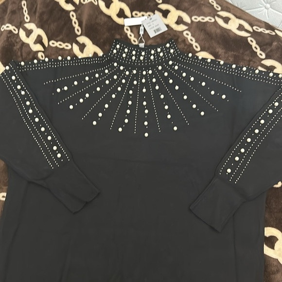 🌺🌺NWT LIV PEARL BLACK SWEATER SIZE L - Picture 3 of 10